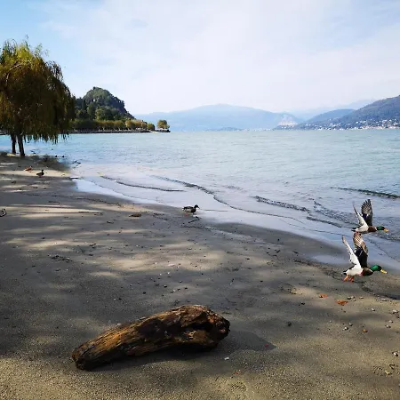 Feluca Porto * Porto Valtravaglia